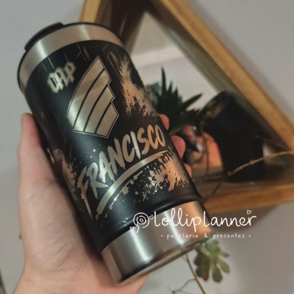 Copo térmico personalizado com gravação a laser, nome Francisco, cor preta fosca, 473ml